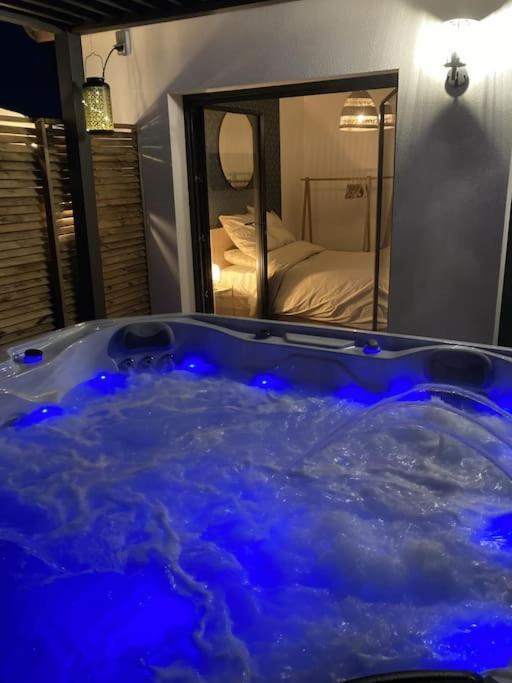 Spa & Serenite, Aux Portes De Disney Et De Paris Villiers-sur-Morin Ngoại thất bức ảnh